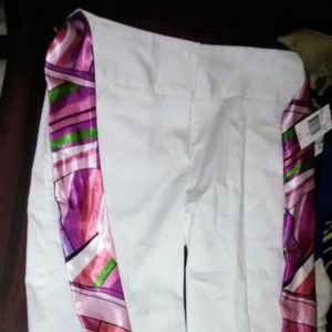 Larry Levine white walking shorts with sash NWT 4P